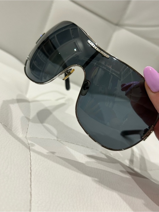Vintage Dolce & Gabbana D&G shield sunglasses main image 7